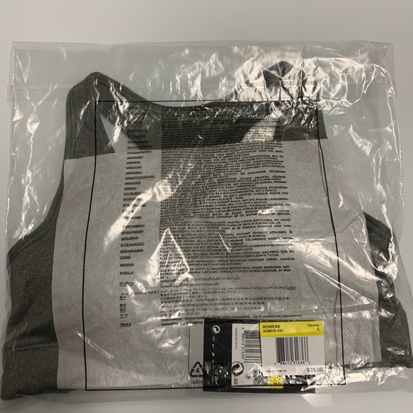 Nike Women’s Victory Compression Sports Bra - Picture 2 of 3